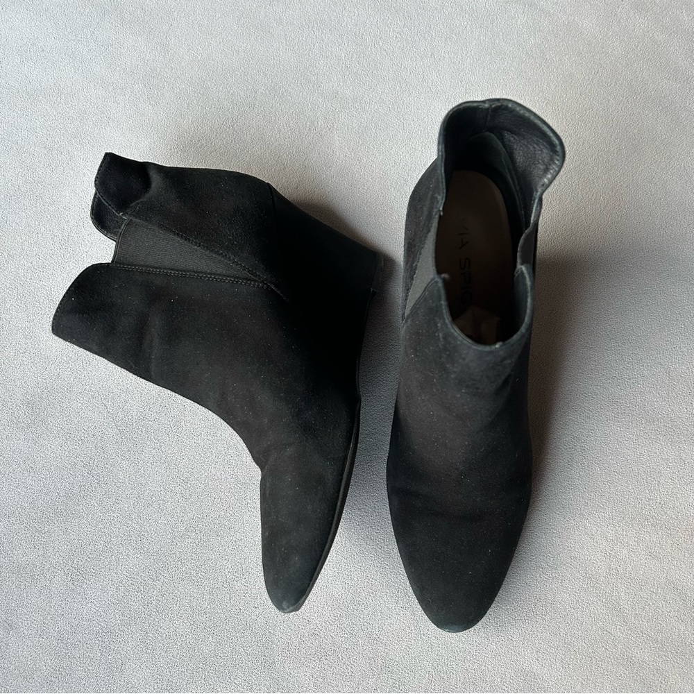 Via Spiga ~ Kenzie Wedge Bootie ~ Women’s Size 9